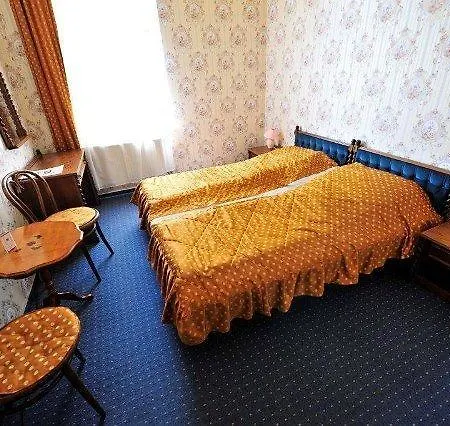 Kastely Bed & Breakfast 3*