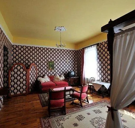 Kastely Bed & Breakfast 3*