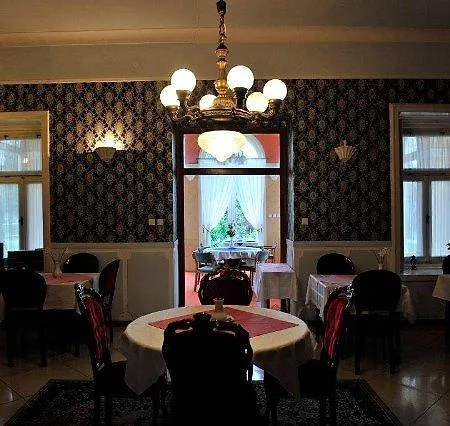 Kastely Bed & Breakfast