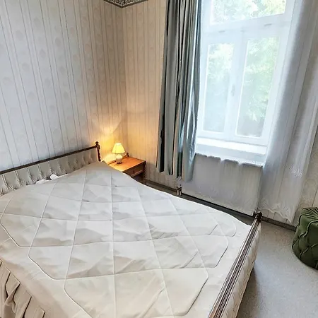 Bed & Breakfast Kastely 3*