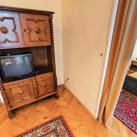 Bed & Breakfast Kastely Misefa