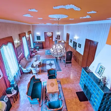 Bed & Breakfast Kastely 3*