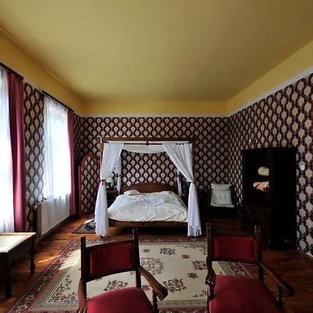 Bed & Breakfast Kastely
